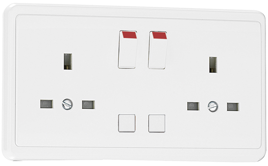Double Earth Socket (British Type)
