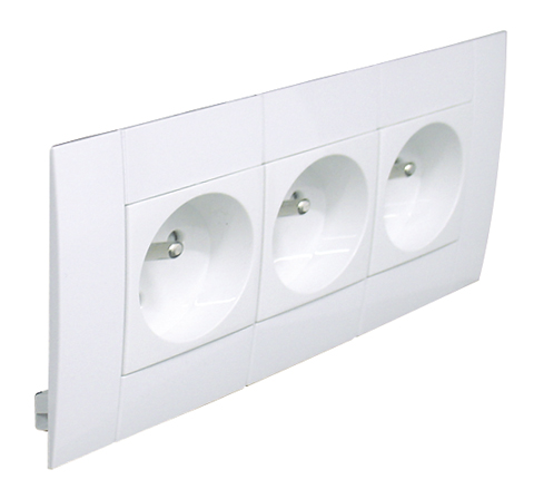 Triple Base Francesa Modular con Protección para Canales con Tapa L75 - 6 Módulos